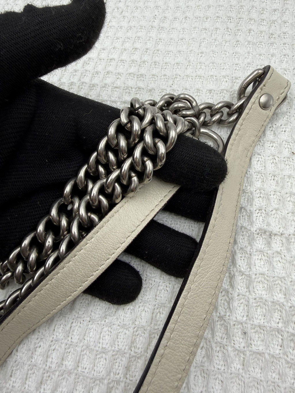 Gucci GG Marmont Small Top Handle Bag - Blue and White detail view 7