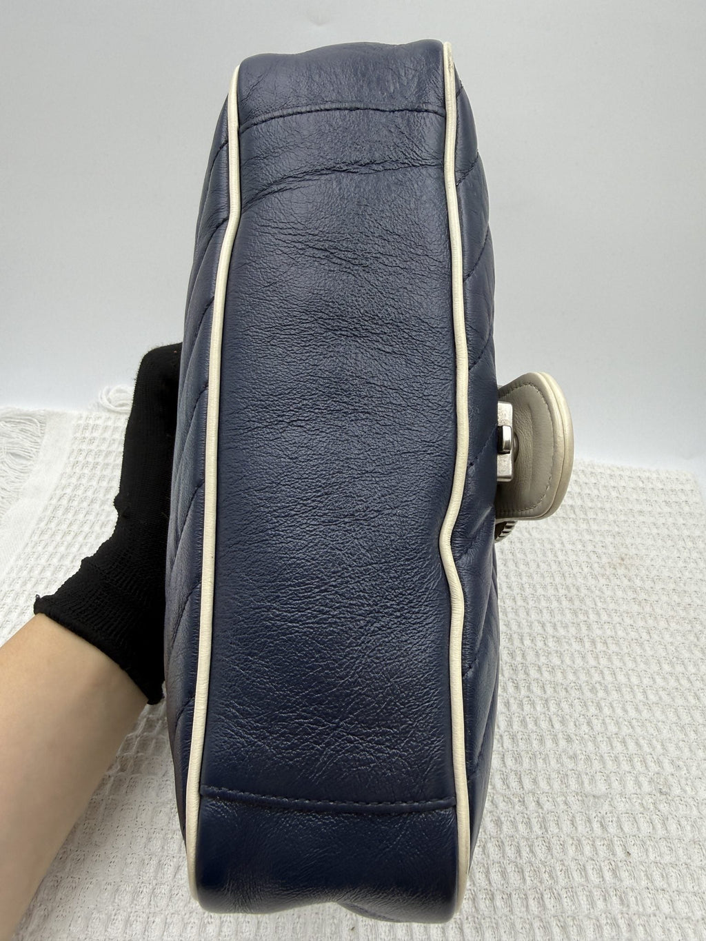 Gucci GG Marmont Small Top Handle Bag - Blue and White detail view 8