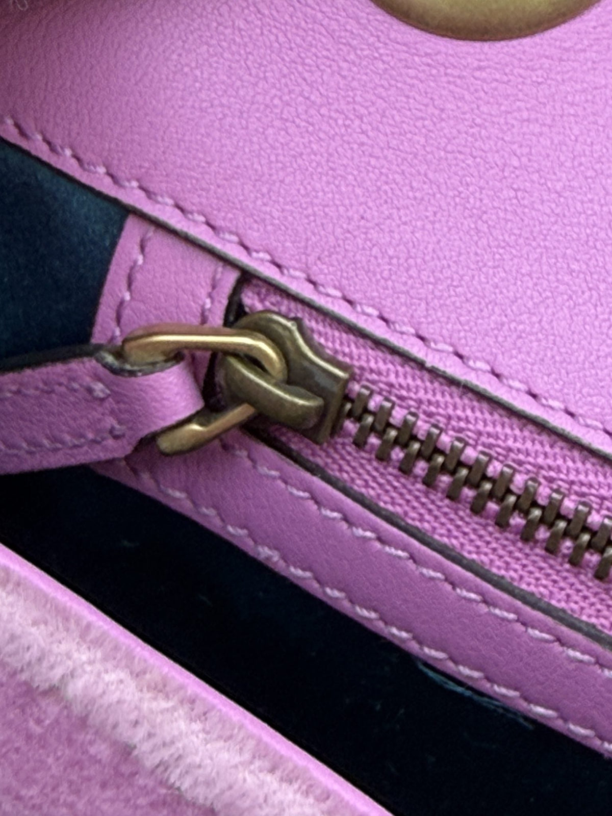 Gucci Marmont Embellished Mini - Pink Velvet detail view 10