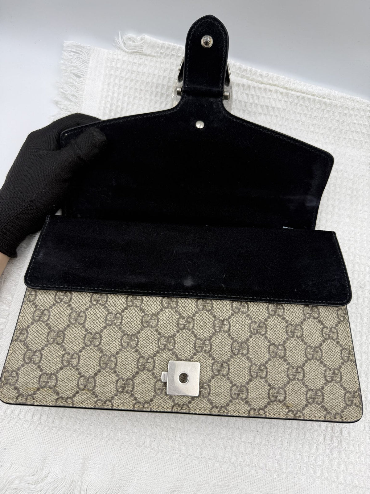 Gucci Dionysus - GG Supreme and Black detail view 6