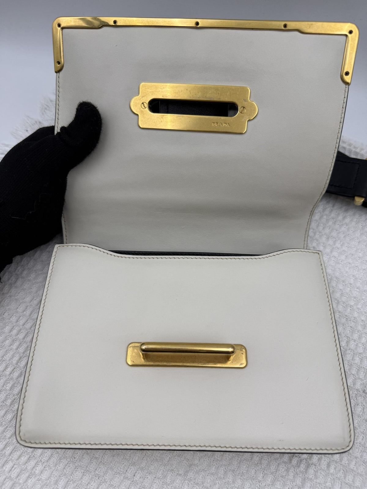 Prada Cahier - White and Black Leather detail view 5