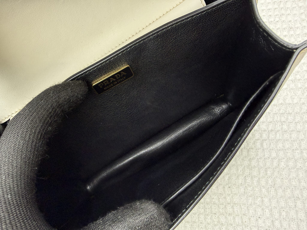 Prada Cahier - White and Black Leather detail view 7