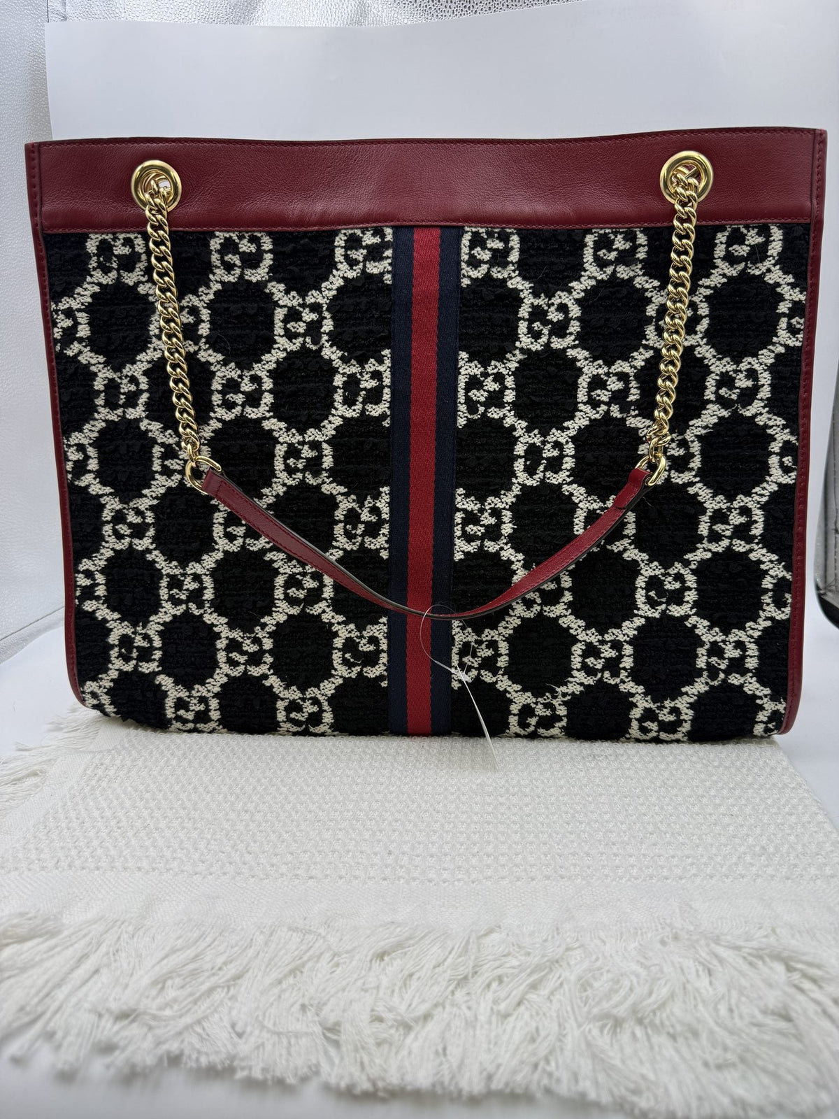 Gucci Rajah Tiger Head Tote - Burgundy and Black detail view 2