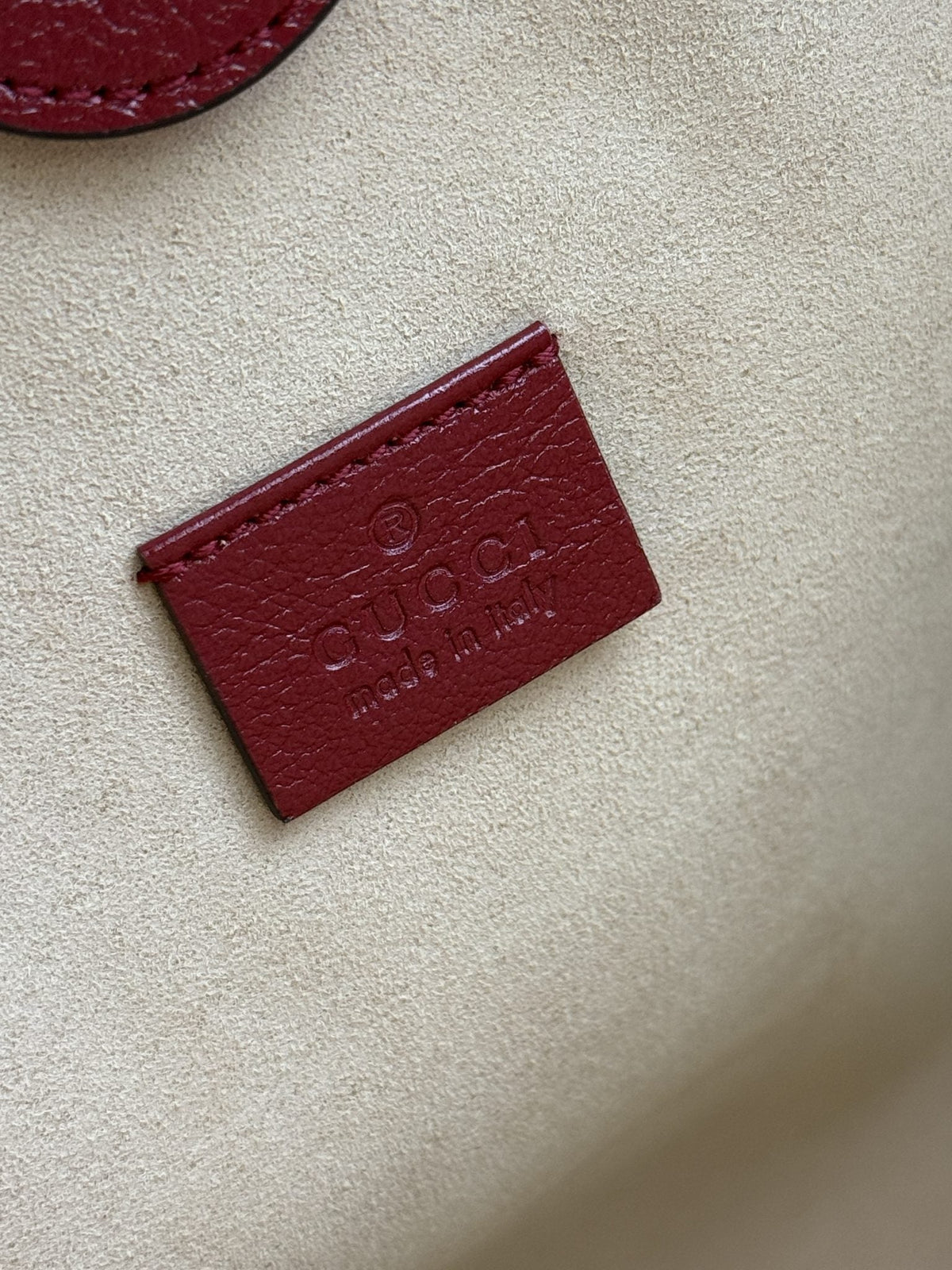 Gucci Rajah Tiger Head Tote - Burgundy and Black detail view 6