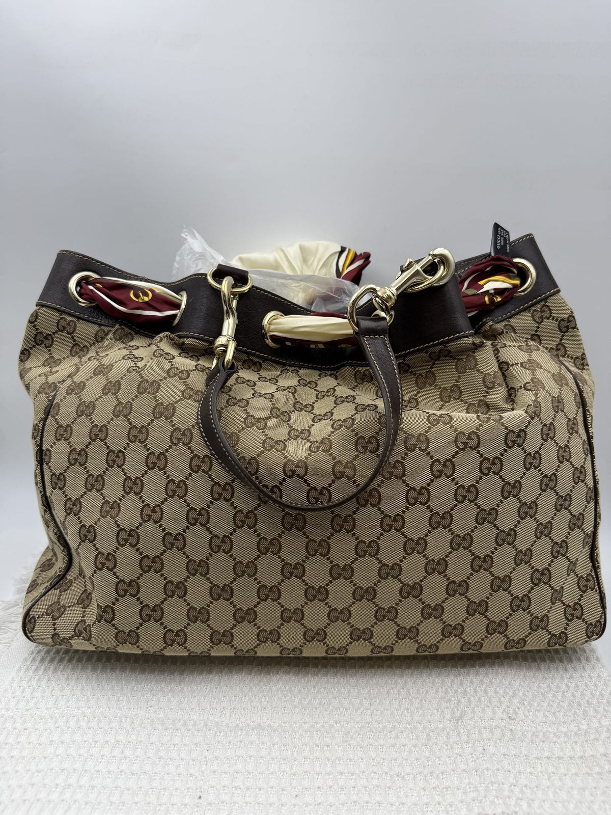 Gucci GG Supreme Scarf-Handle Tote front view