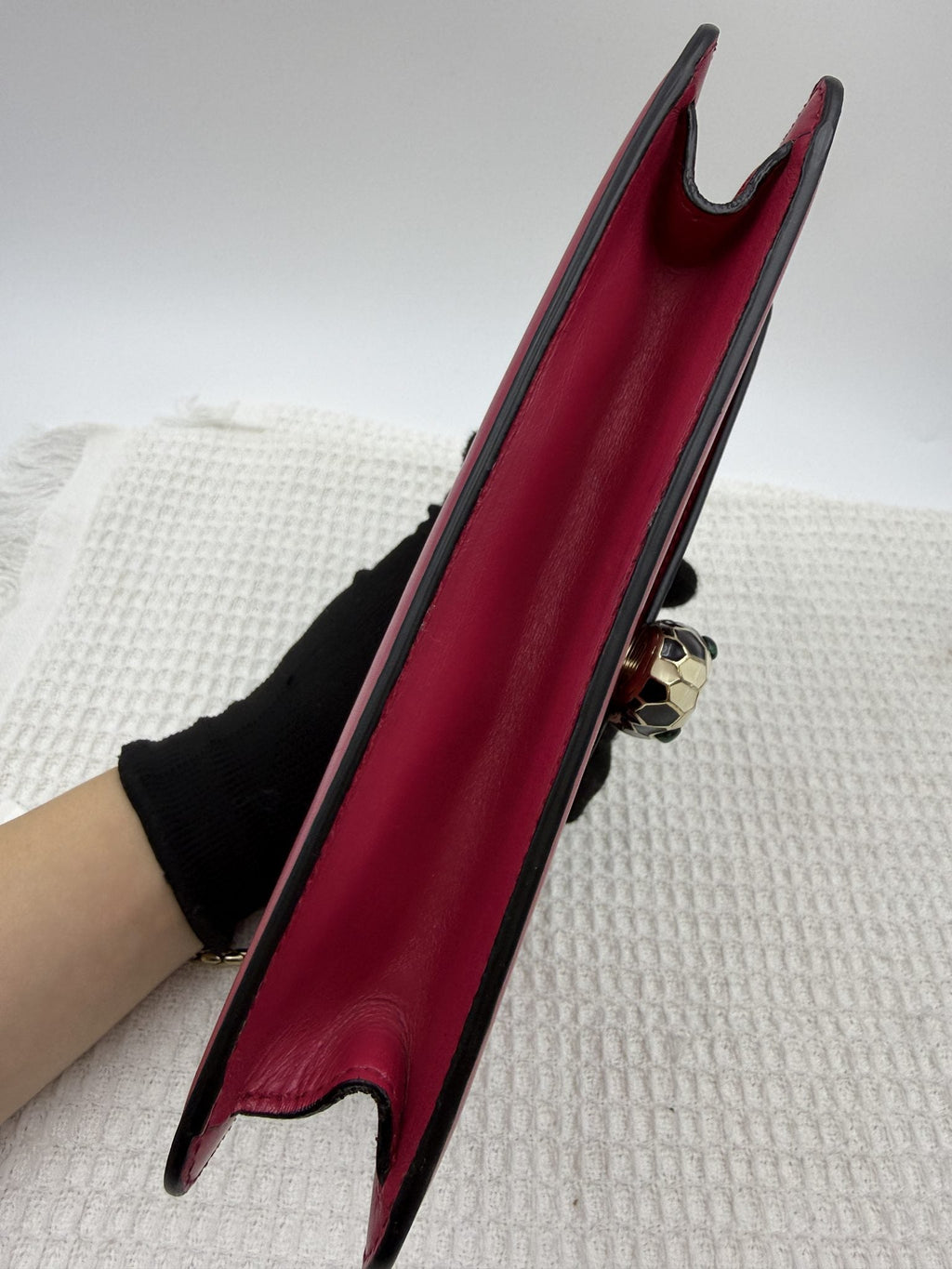 Bvlgari Serpenti Forever - Pink Leather detail view 6
