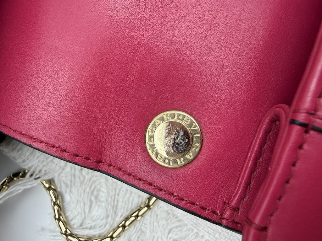 Bvlgari Serpenti Forever - Pink Leather detail view 16