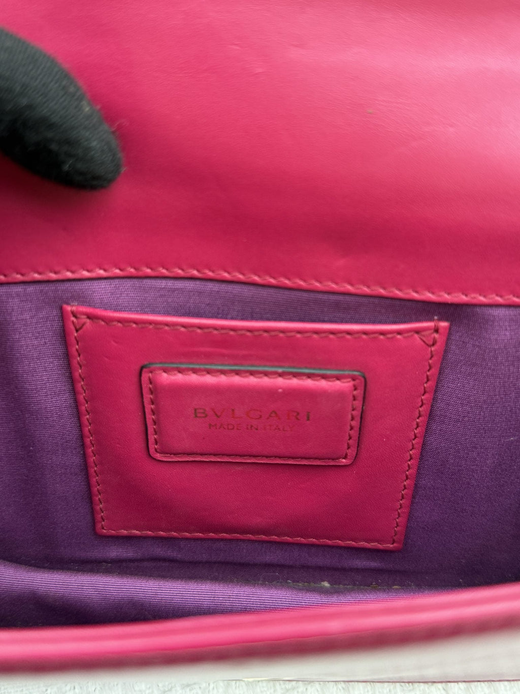 Bvlgari Serpenti Forever - Pink Leather detail view 19