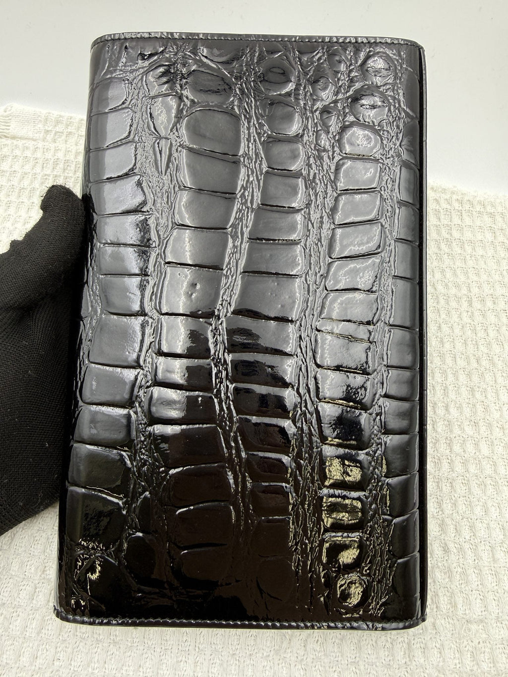 Saint Laurent Kate - Black Croc-Embossed Leather detail view 2