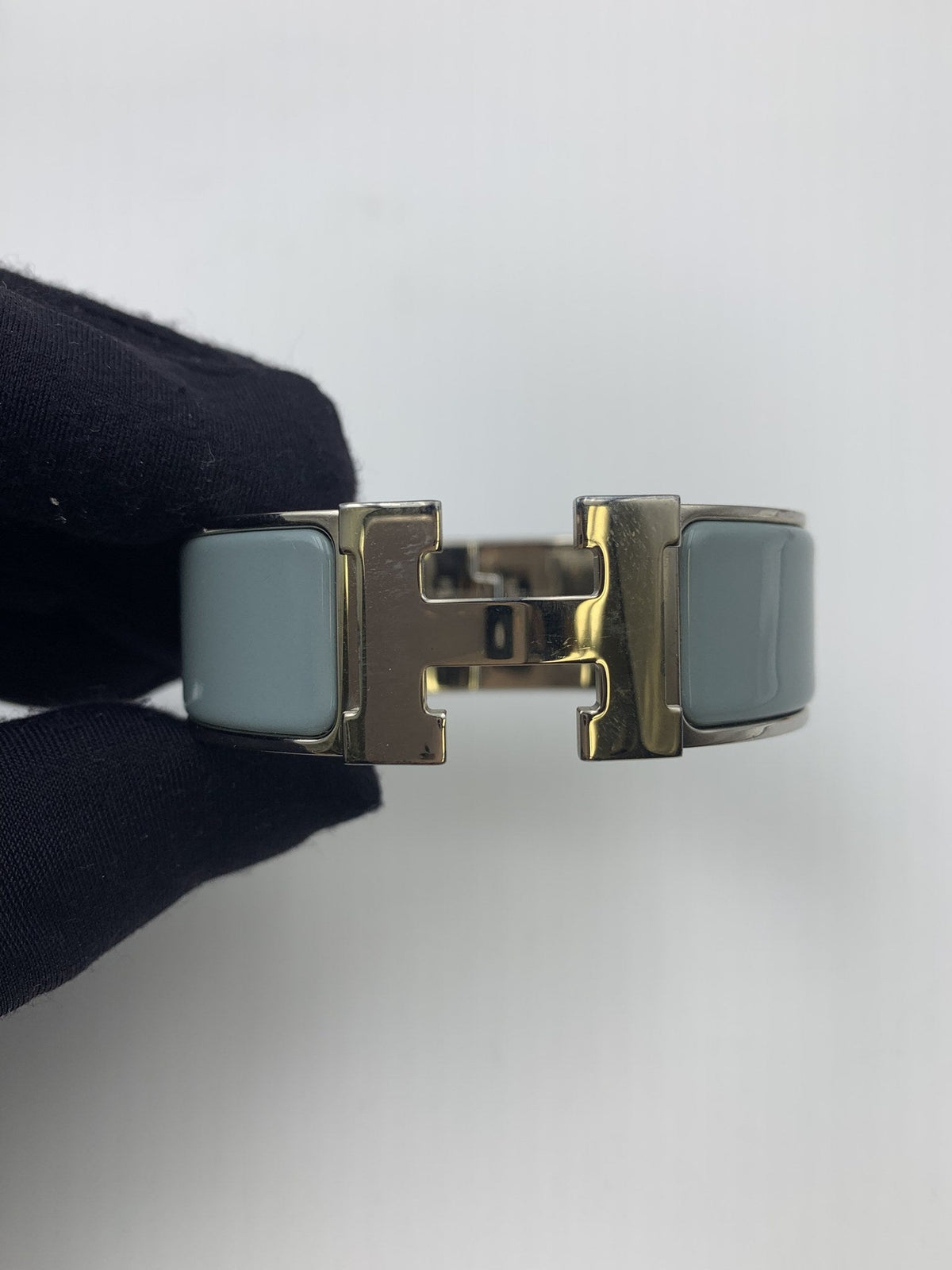 Hermès Clic H Bracelet – Grey - view 1