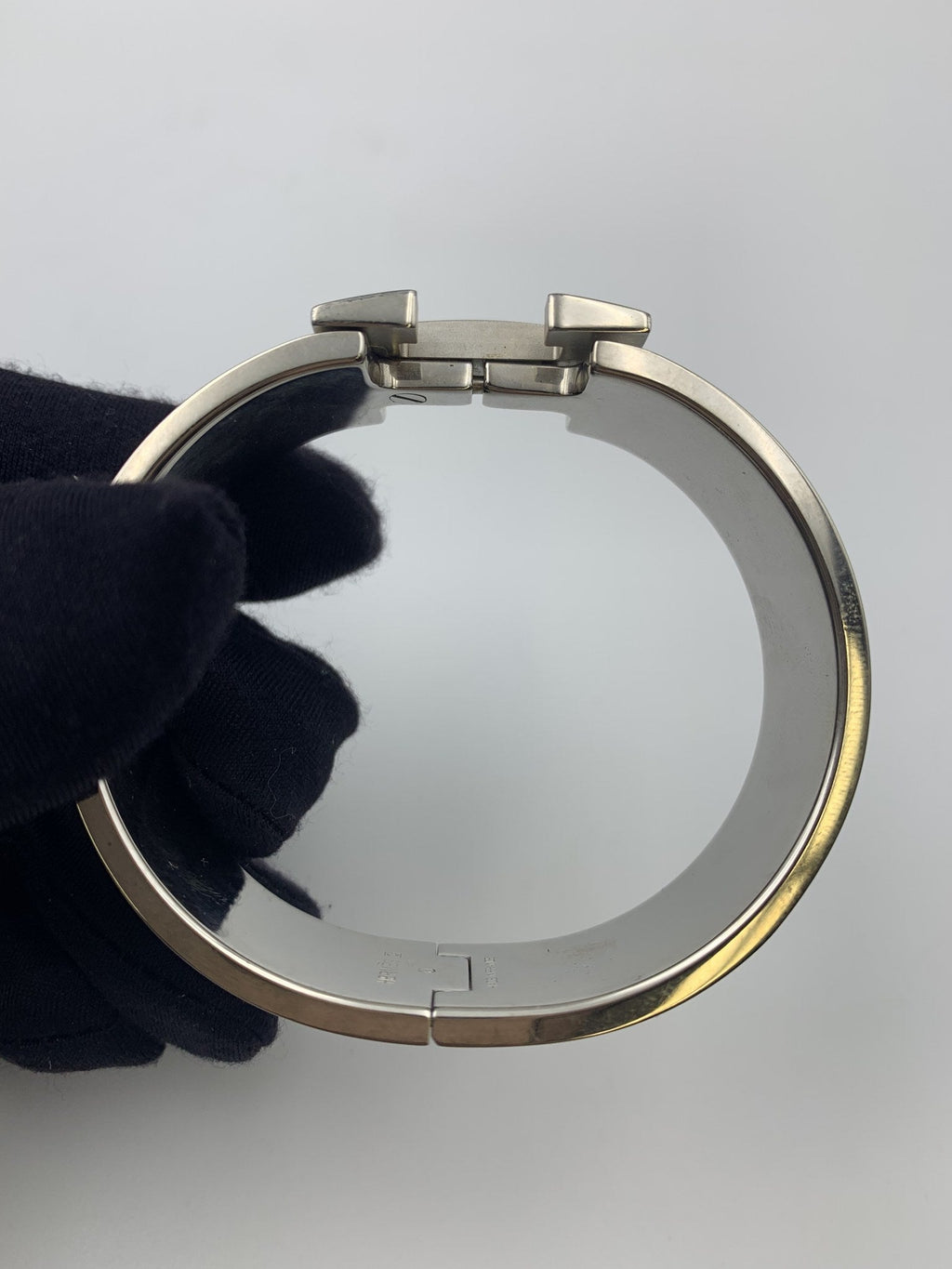 Hermès Clic H Bracelet – Grey - view 2