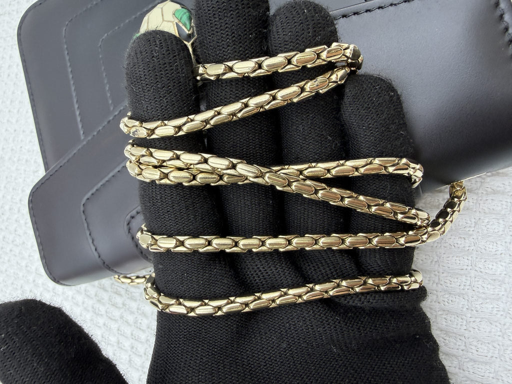 Bvlgari Serpenti Forever - Black Leather detail view 5