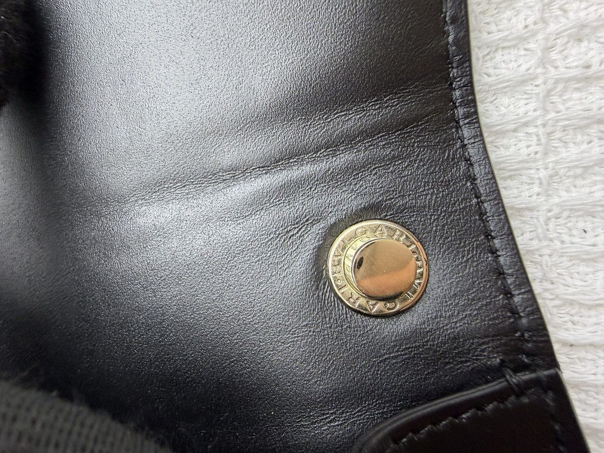 Bvlgari Serpenti Forever - Black Leather detail view 7