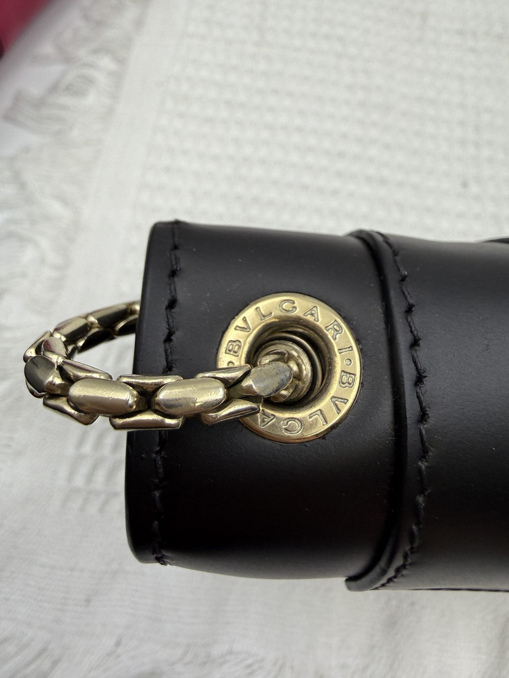 Bvlgari Serpenti Forever - Black Leather detail view 6
