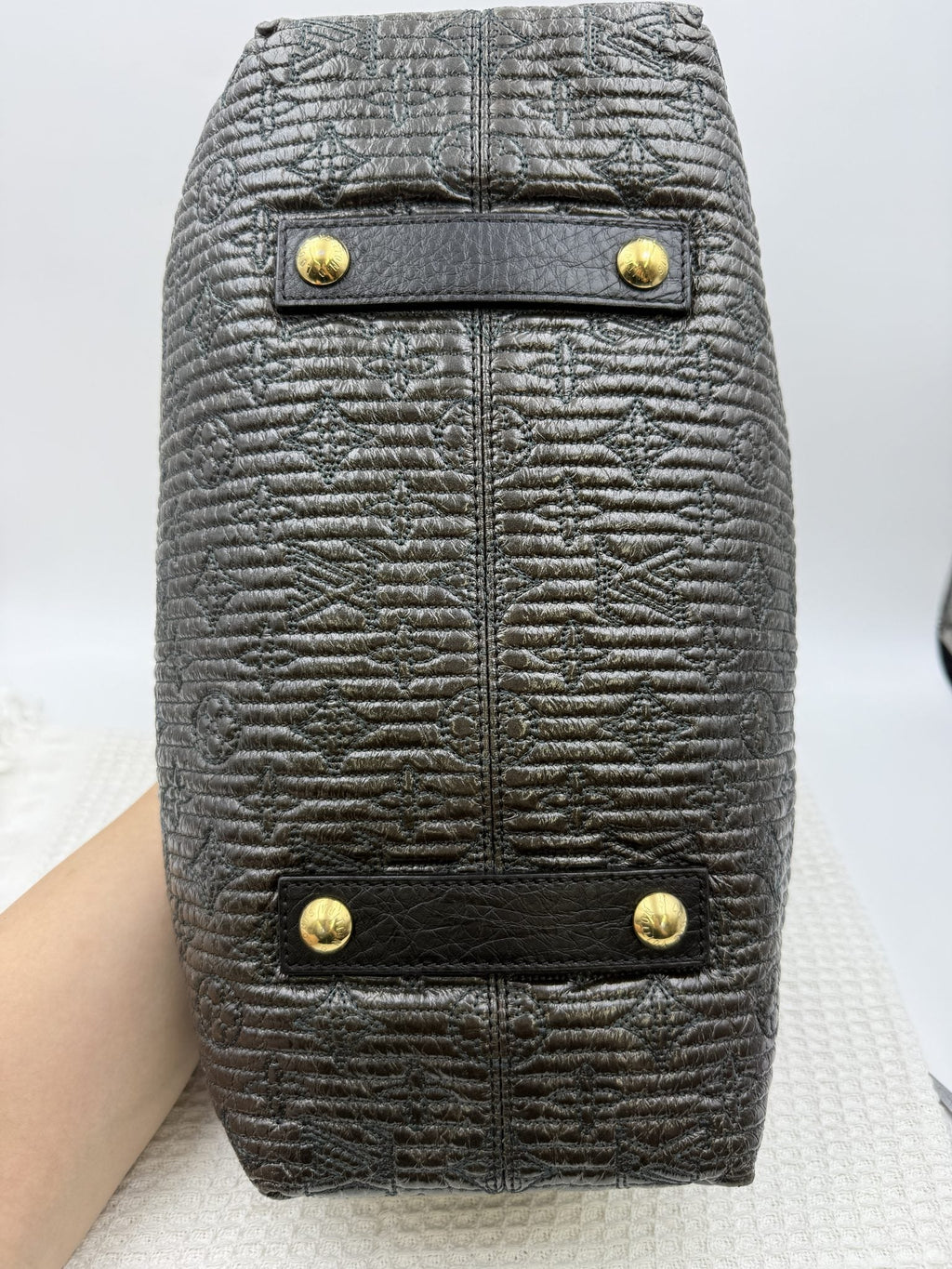 Louis Vuitton Monogram Motard Biker - Marron detail view 3