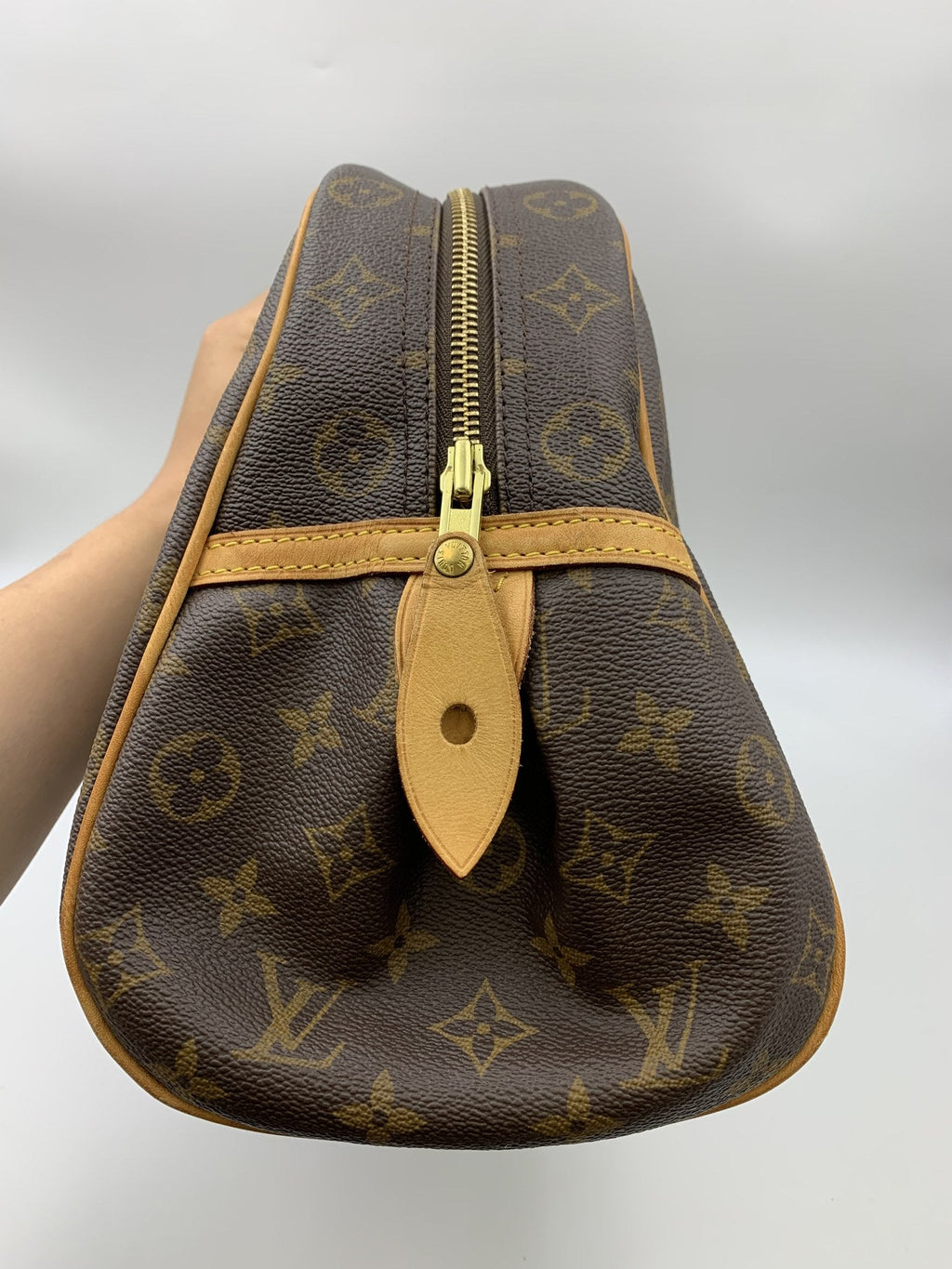 Louis Vuitton Monogram Montorgueil GM Shoulder Bag - view 5