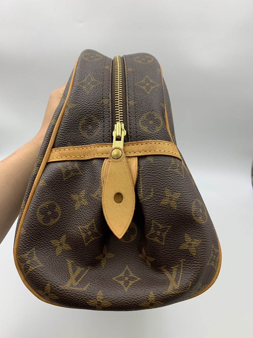 Louis Vuitton Monogram Montorgueil GM Shoulder Bag - view 6