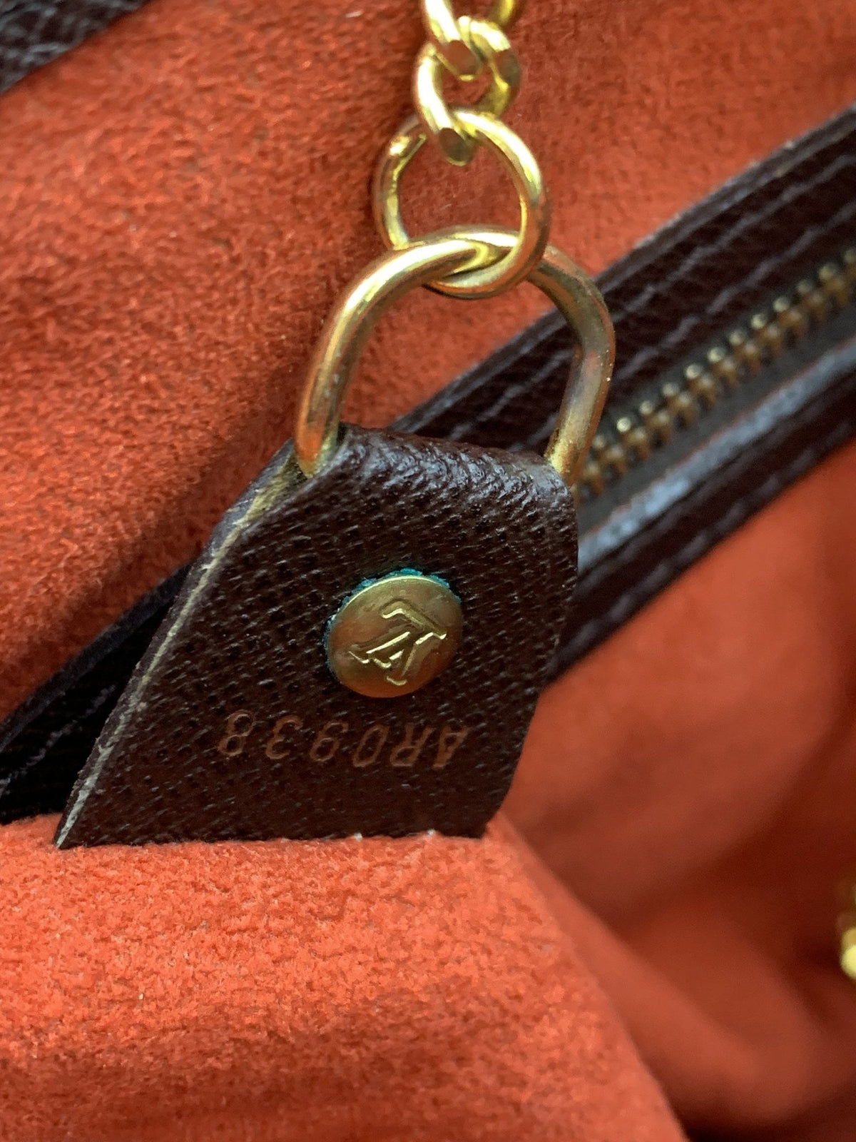 Louis Vuitton Damier Ebene Marais Bucket Shoulder Bag - view 2