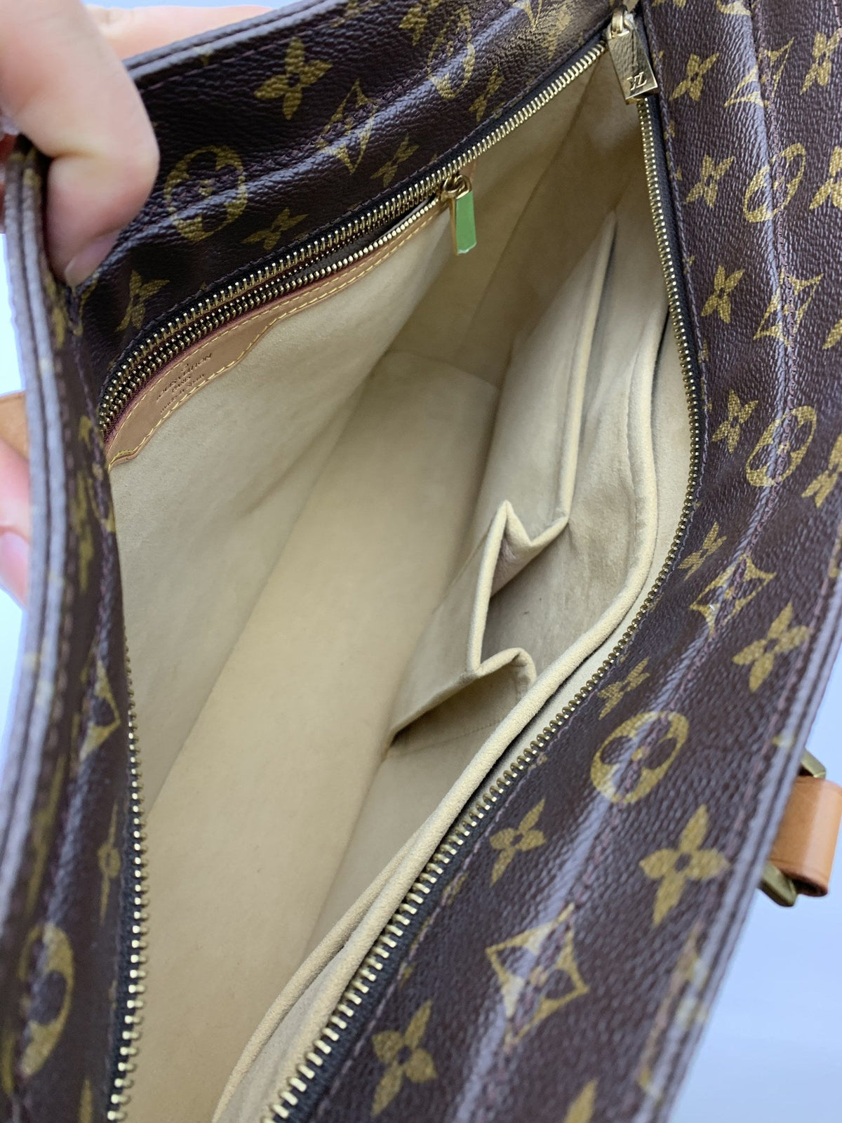 Louis Vuitton Monogram Luco Tote Bag - view 7
