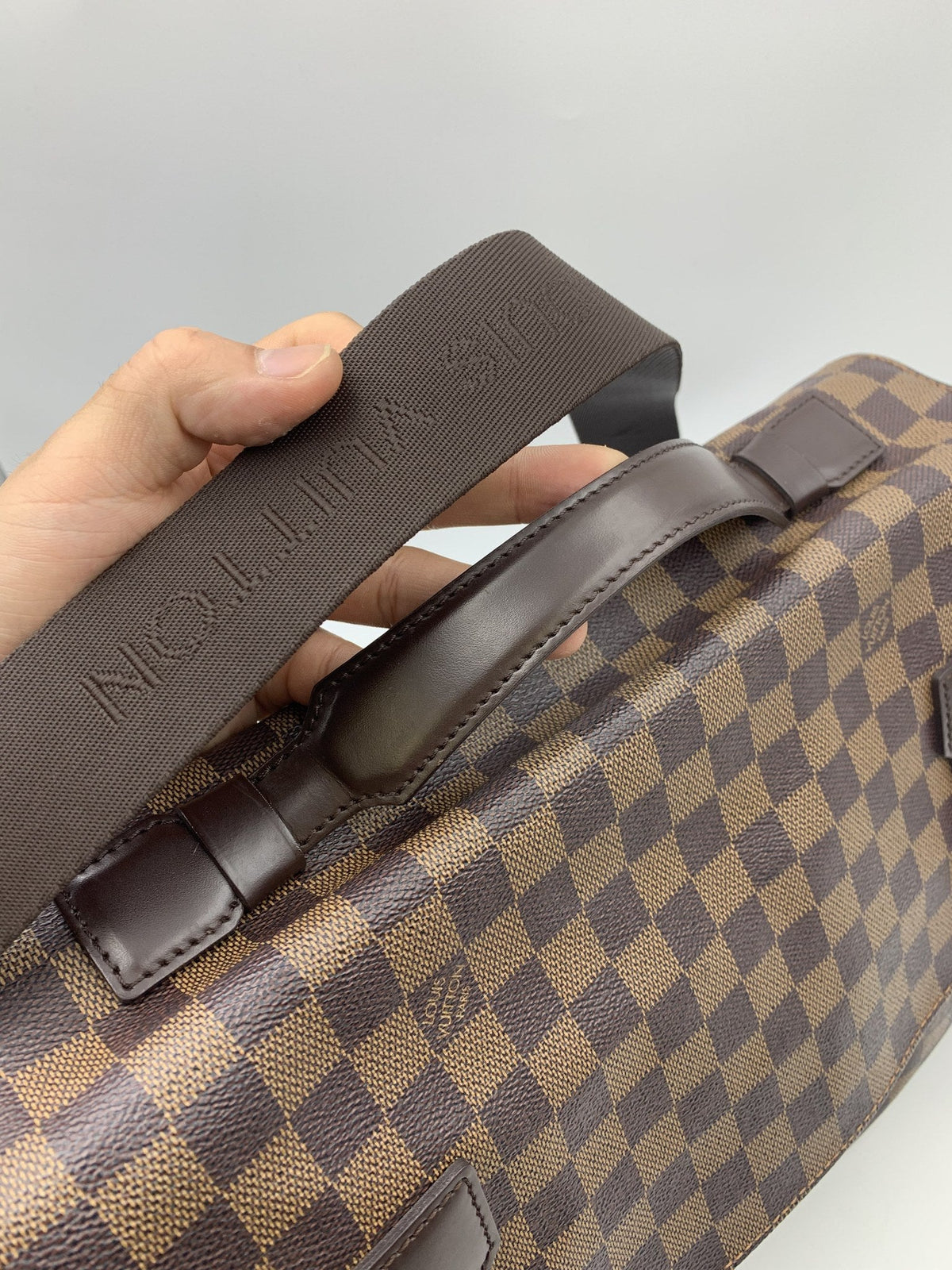 Louis Vuitton Damier Ebene Broadway Messager Bag - view 6