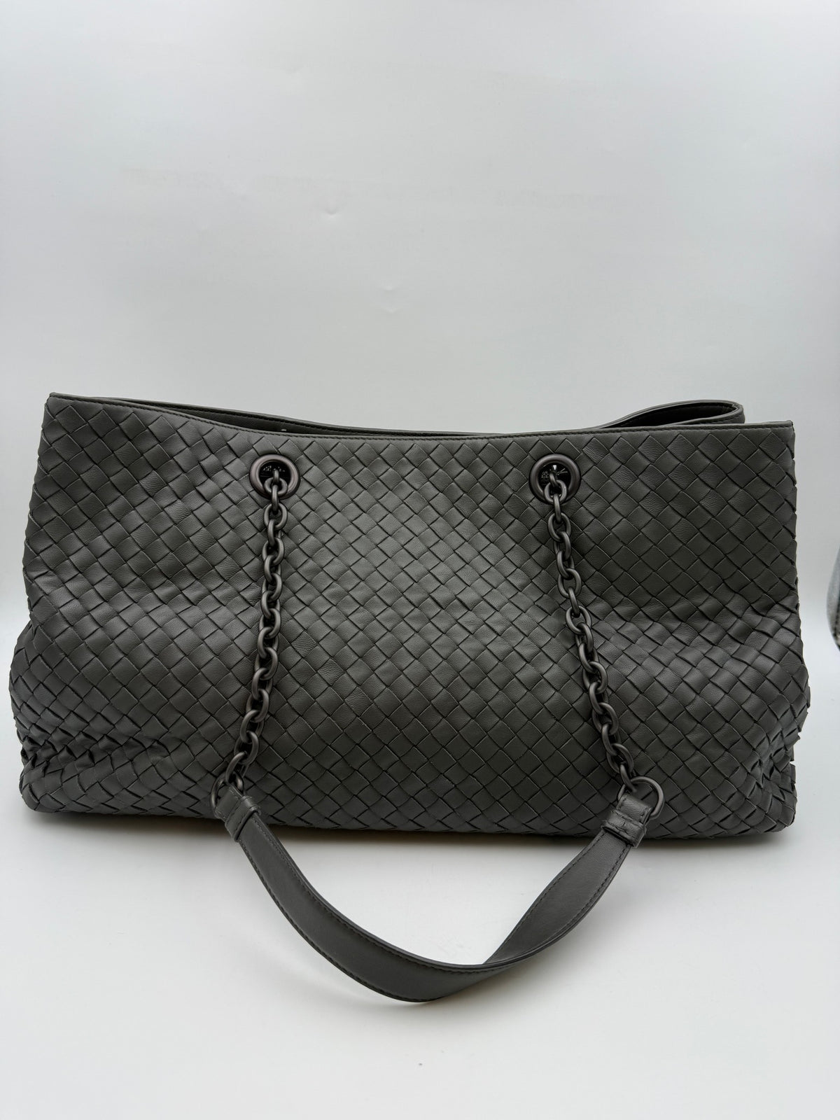 Bottega Veneta Intrecciato Chain Tote, Gray, stock 0197151 – back