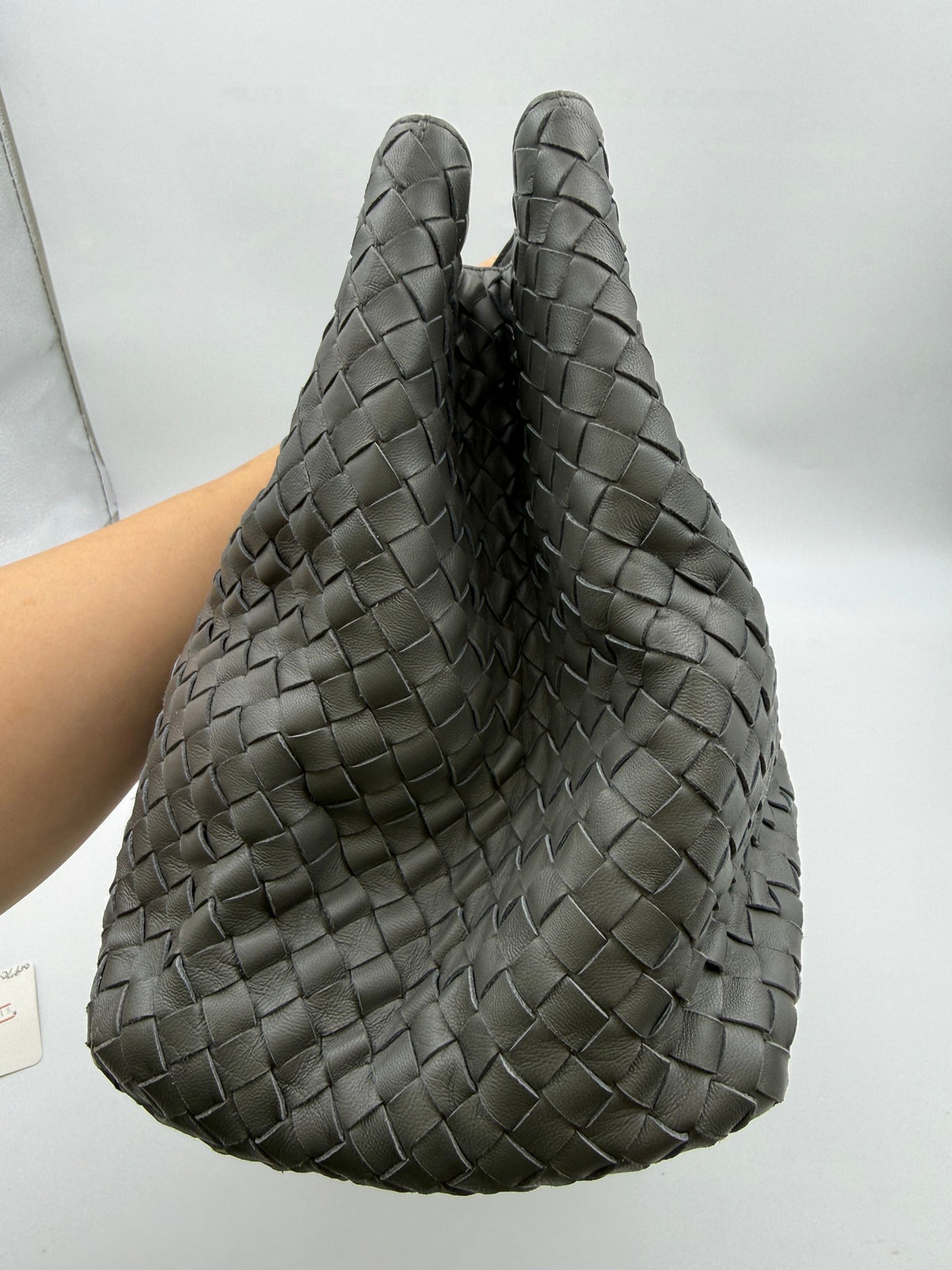 Bottega Veneta Intrecciato Chain Tote, Gray, stock 0197151 – right side