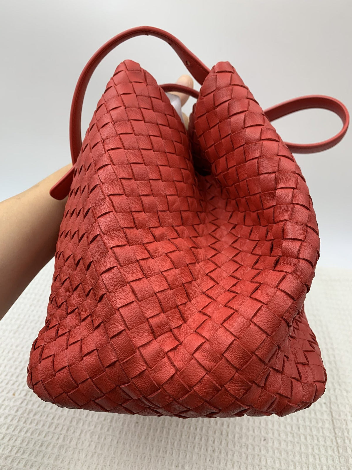 Bottega Veneta Intrecciato Red Leather Tote Bag - view 4 - item 0073103