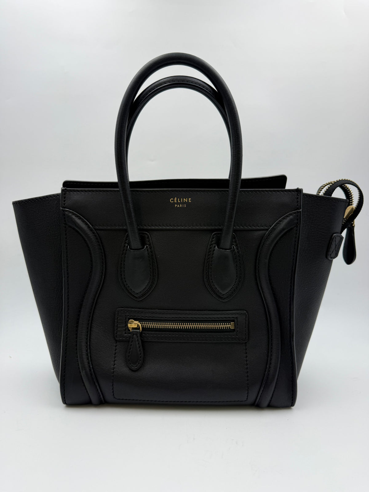 Celine Luggage Tote, Black, stock 0381081 – front