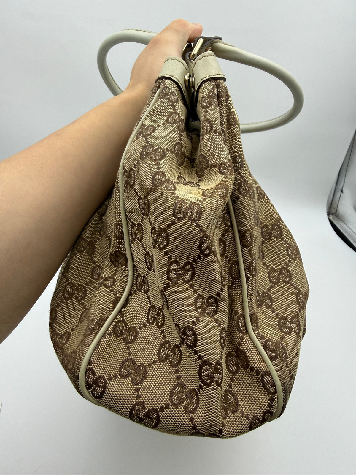 Gucci D-Ring GG Canvas Tote, Beige and ivory, stock 0197008 – left side