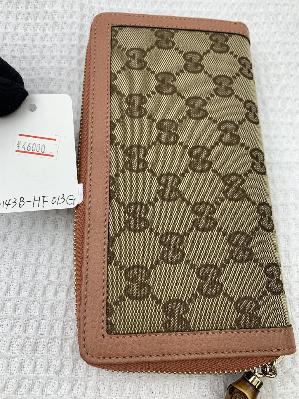 Gucci GG Canvas Bamboo Tassel Zip Wallet - view 9 - item 0143013