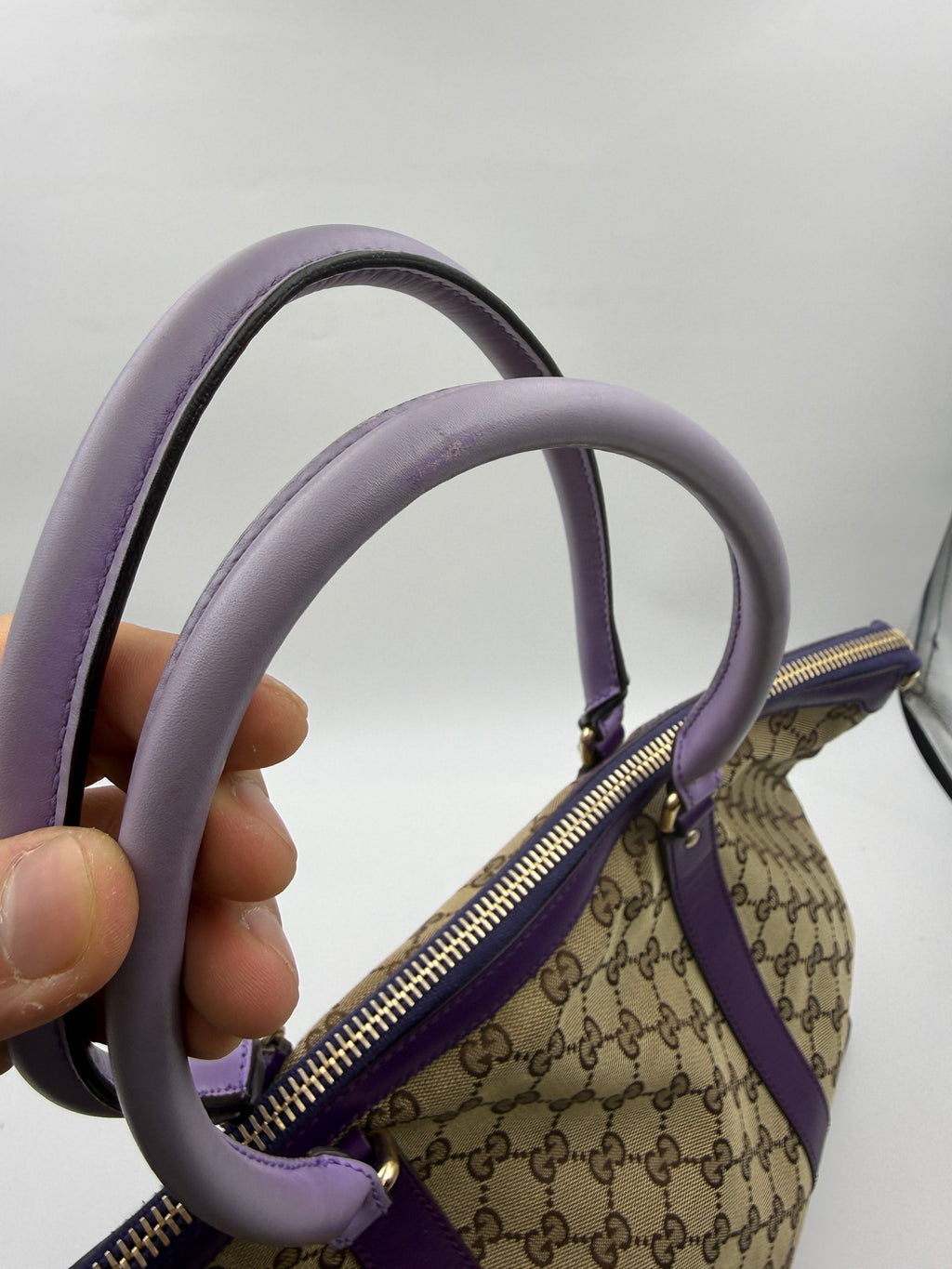 Gucci GG Canvas Tote, Beige and purple, stock 0284004 – handles