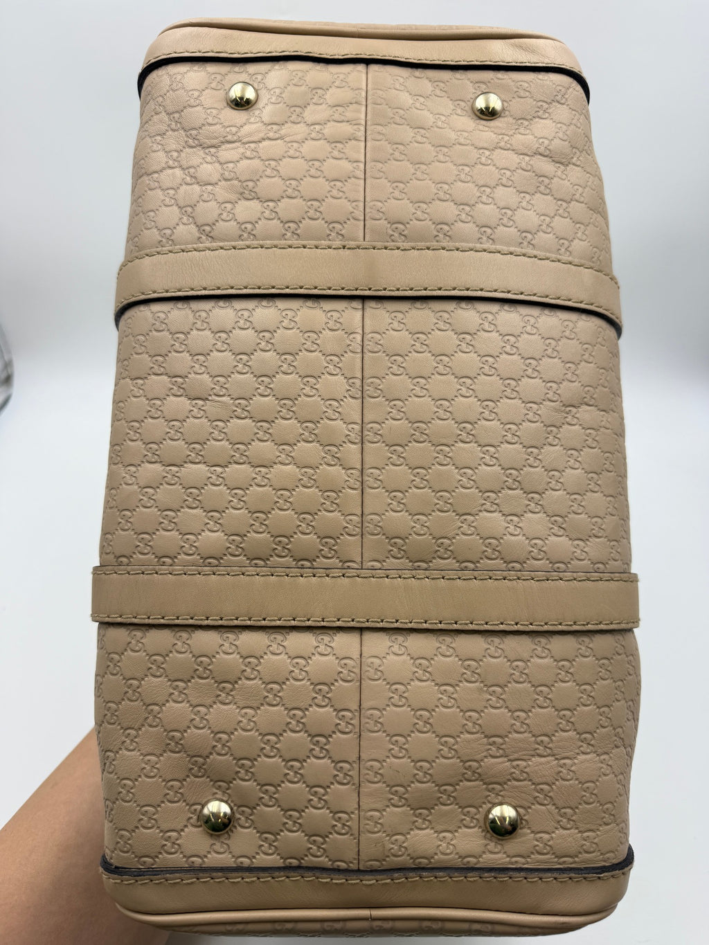 Gucci Microguccissima Boston Bag, Beige, stock 0197154 – base