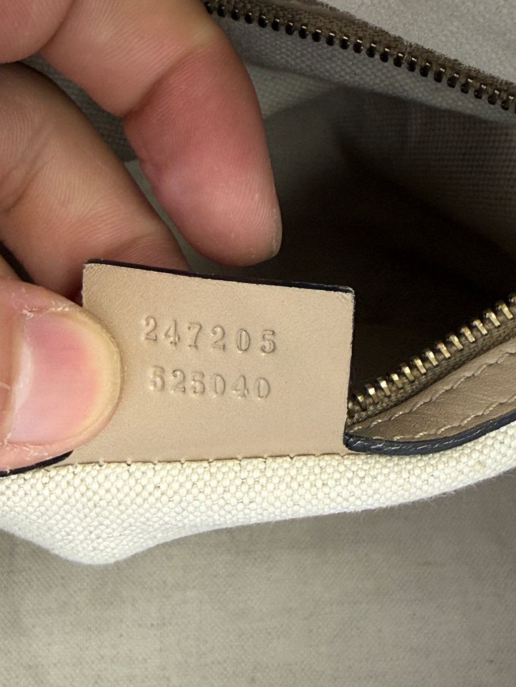 Gucci Microguccissima Boston Bag, Beige, stock 0197154 – interior label