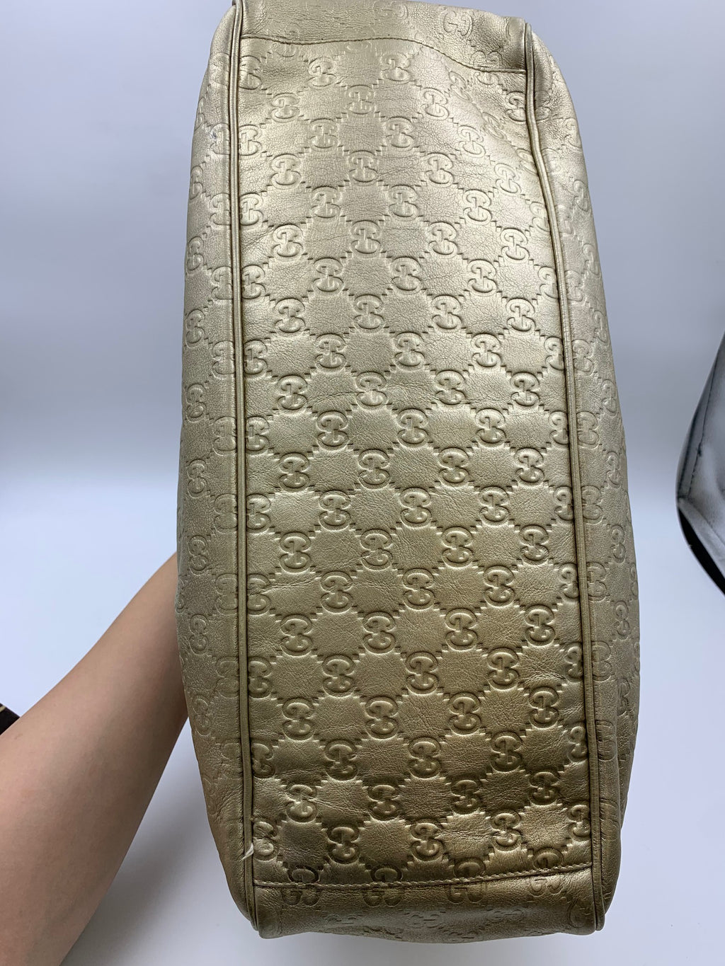 Gucci Positano Guccissima Tote, Metallic gold, stock 0197123 – base