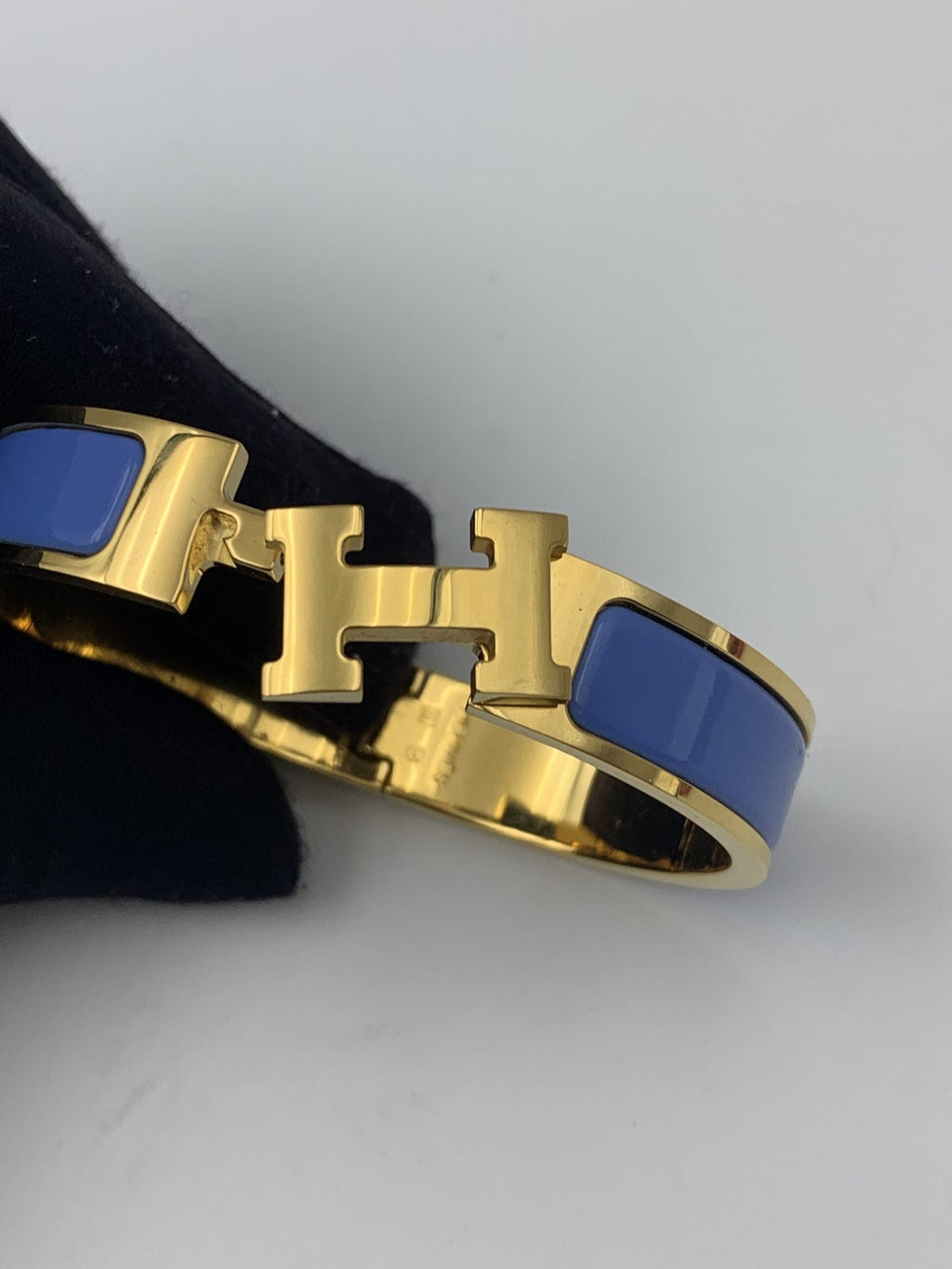 Hermes Clic H Blue Enamel Gold-Plated Bracelet PM - view 6 - item 0089012