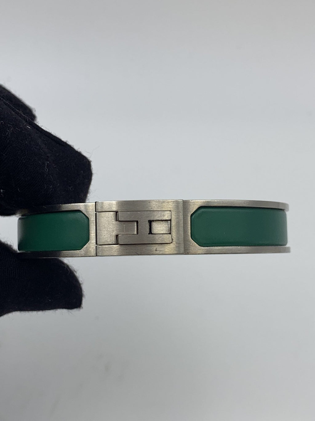 Hermes Clic H Green Enamel Palladium-Plated Bracelet - view 2 - item 0089029