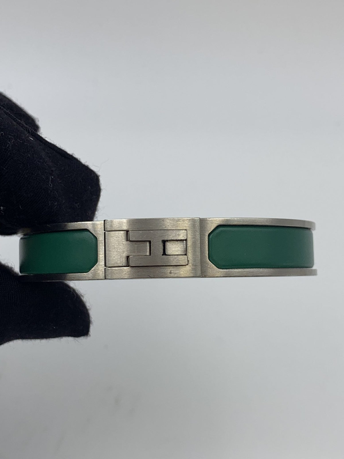 Hermes Clic H Green Enamel Palladium-Plated Bracelet - view 2 - item 0089029