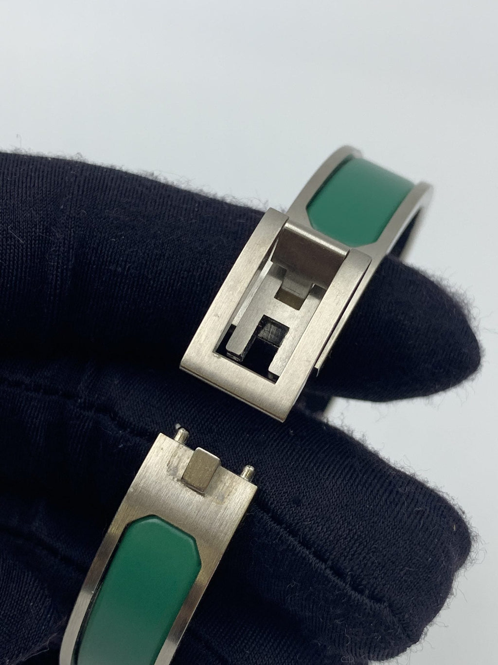 Hermes Clic H Green Enamel Palladium-Plated Bracelet - view 6 - item 0089029