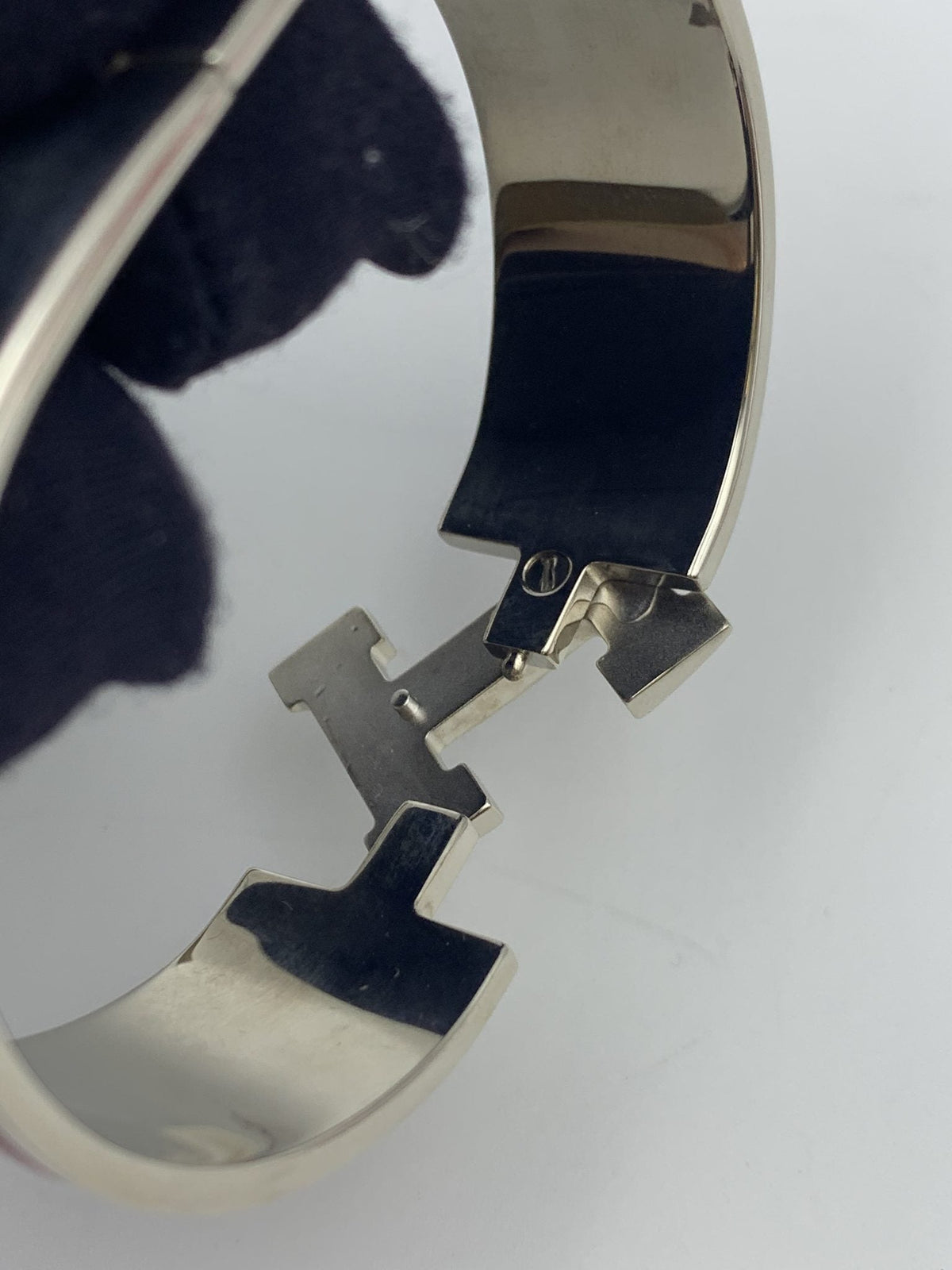 Hermes Clic H Red Enamel Palladium-Plated Bracelet - view 5 - item 0089005