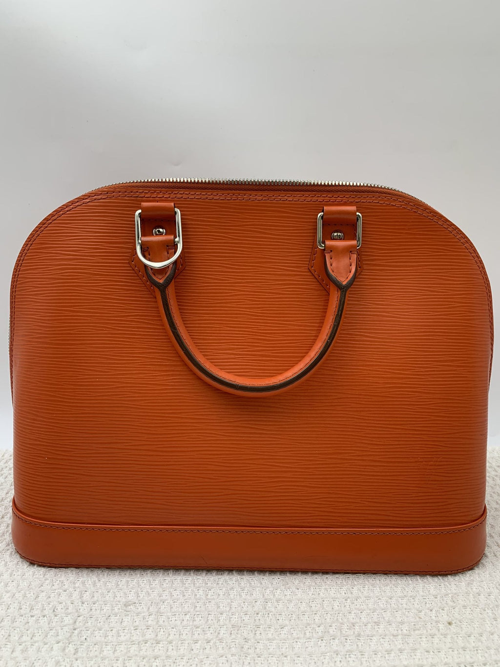 Louis Vuitton Alma PM Orange Epi Leather Bag - view 1 - item 0143103
