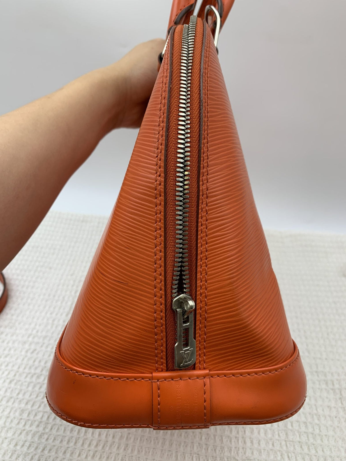 Louis Vuitton Alma PM Orange Epi Leather Bag - view 7 - item 0143103