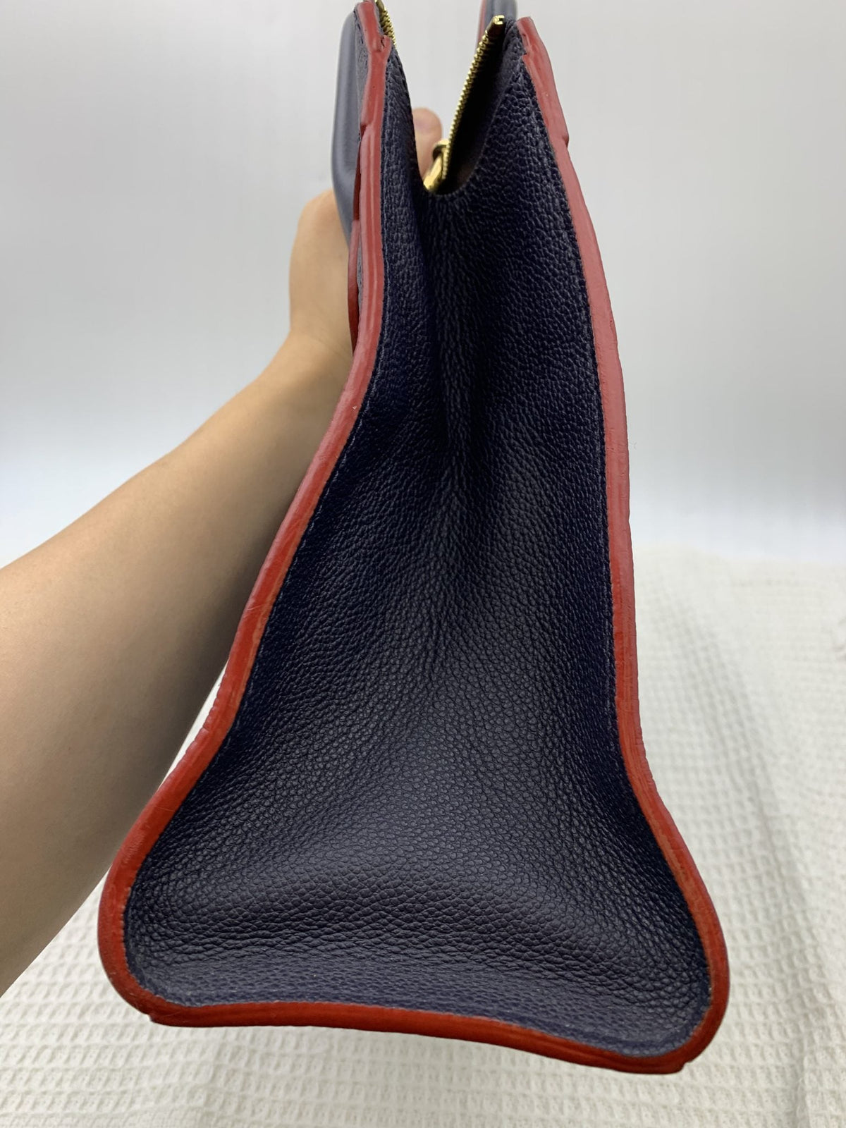 Louis Vuitton Marine Rouge Monogram Empreinte Leather Pont Neuf MM Bag - view 4 - item 0073117