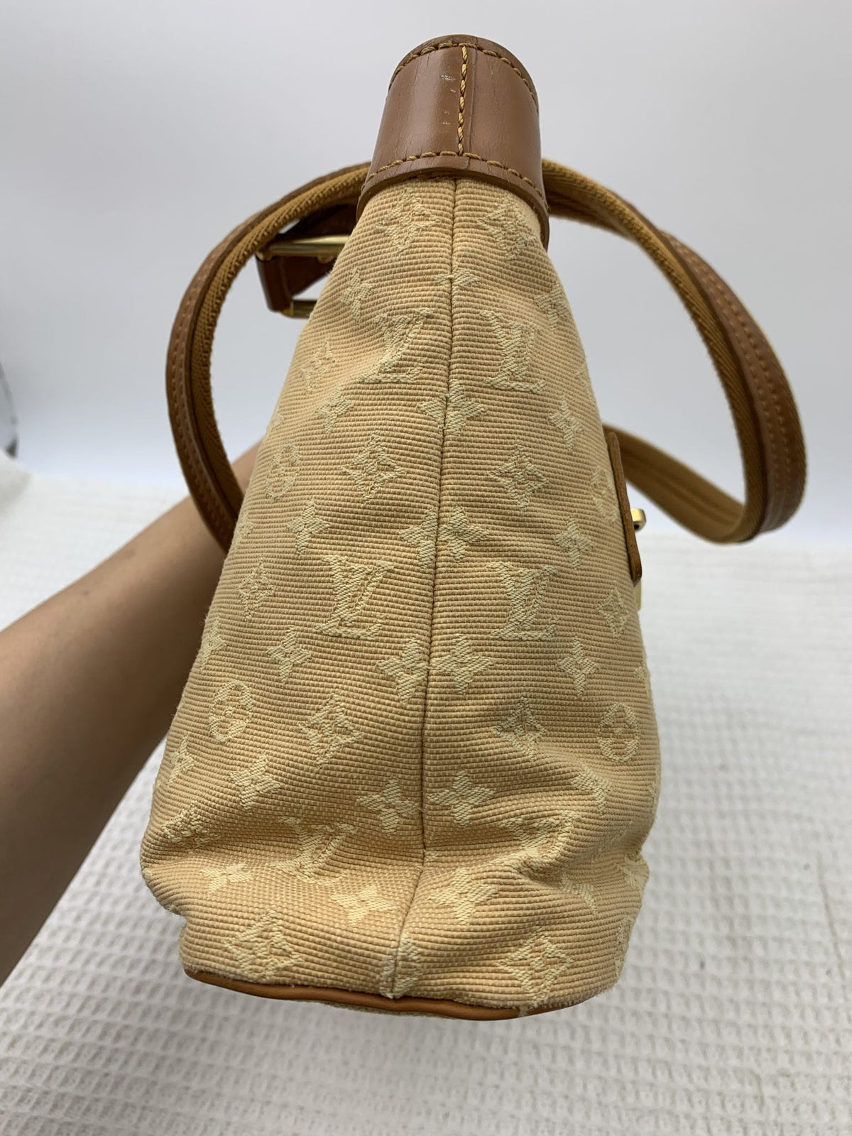Louis Vuitton Mini Monogram Lucille PM Beige - view 5 - item 0273003