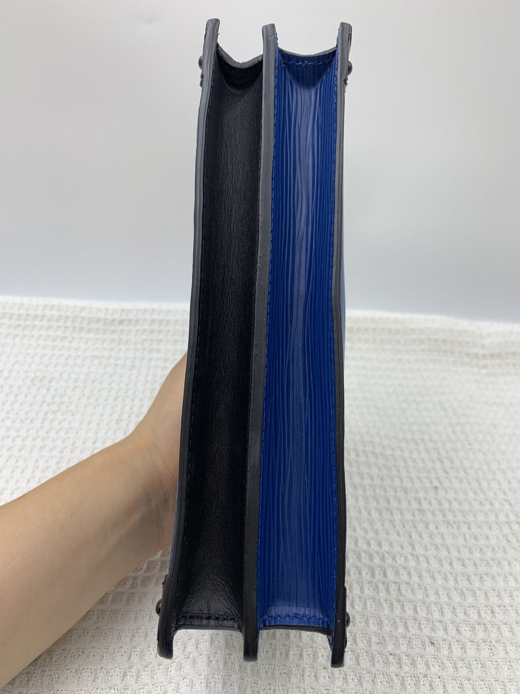Louis Vuitton Petite Malle Blue Epi Leather Bag - view 6 - item 0256030