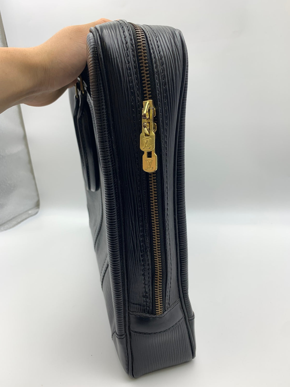 Louis Vuitton Porte-Documents Voyage Briefcase, Black, stock 0197284 – left side