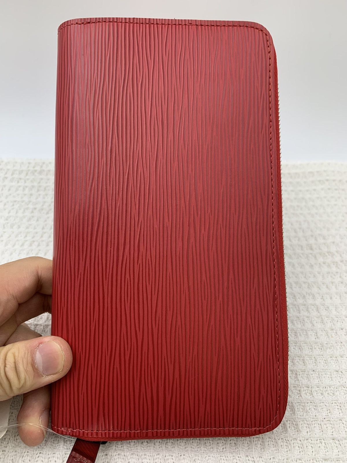 Louis Vuitton Zippy Wallet Red Epi Leather - view 2 - item 0073052