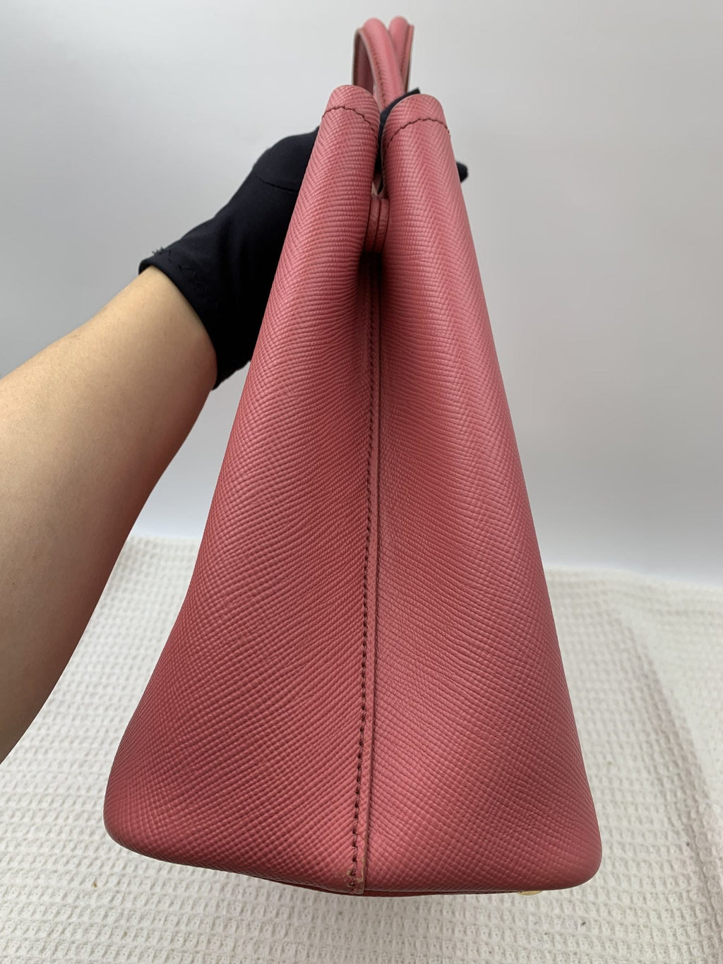 Prada Saffiano Cuir Double Tote Pink Leather Bag - view 4 - item 0073101
