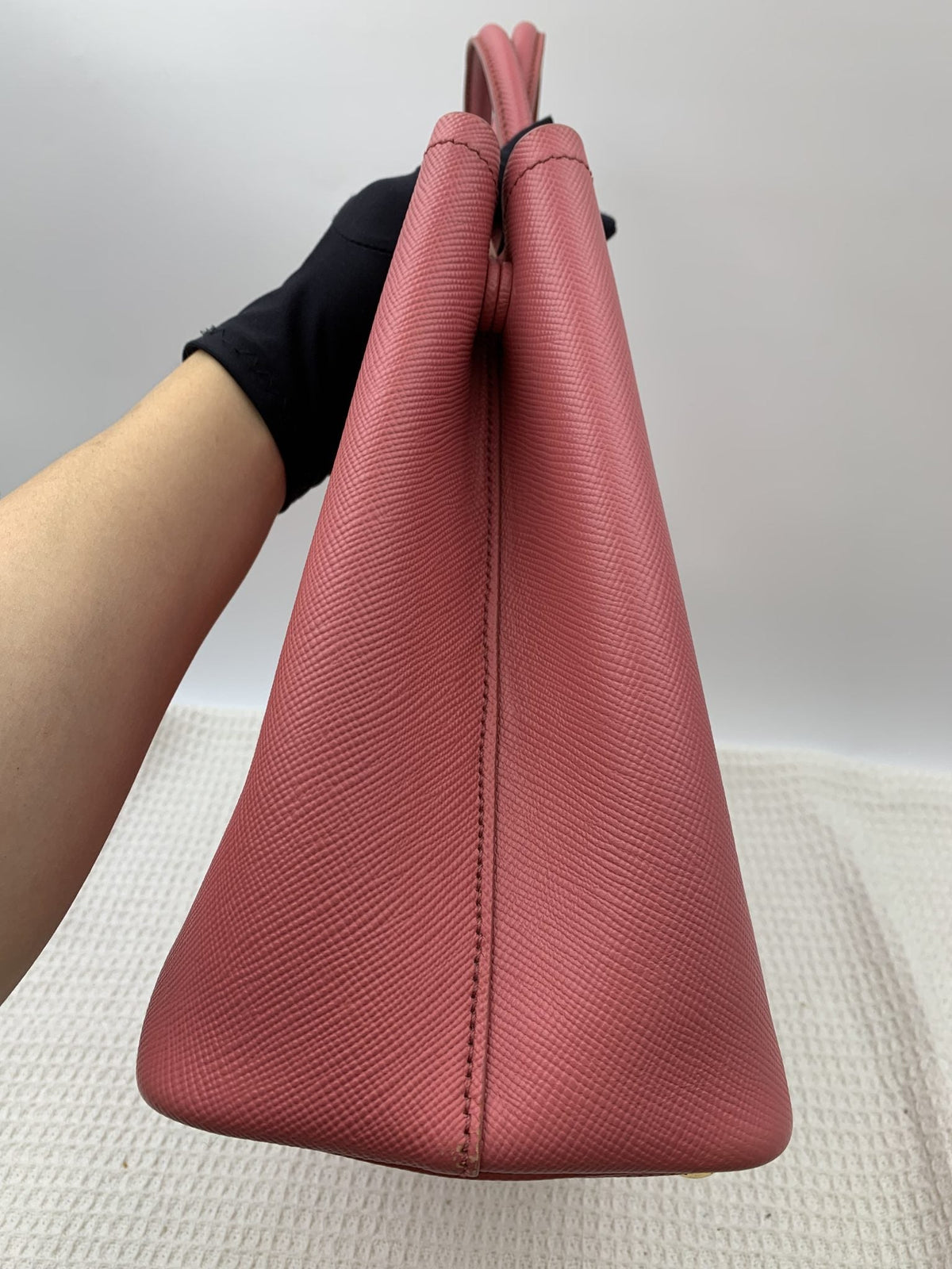 Prada Saffiano Cuir Double Tote Pink Leather Bag - view 4 - item 0073101