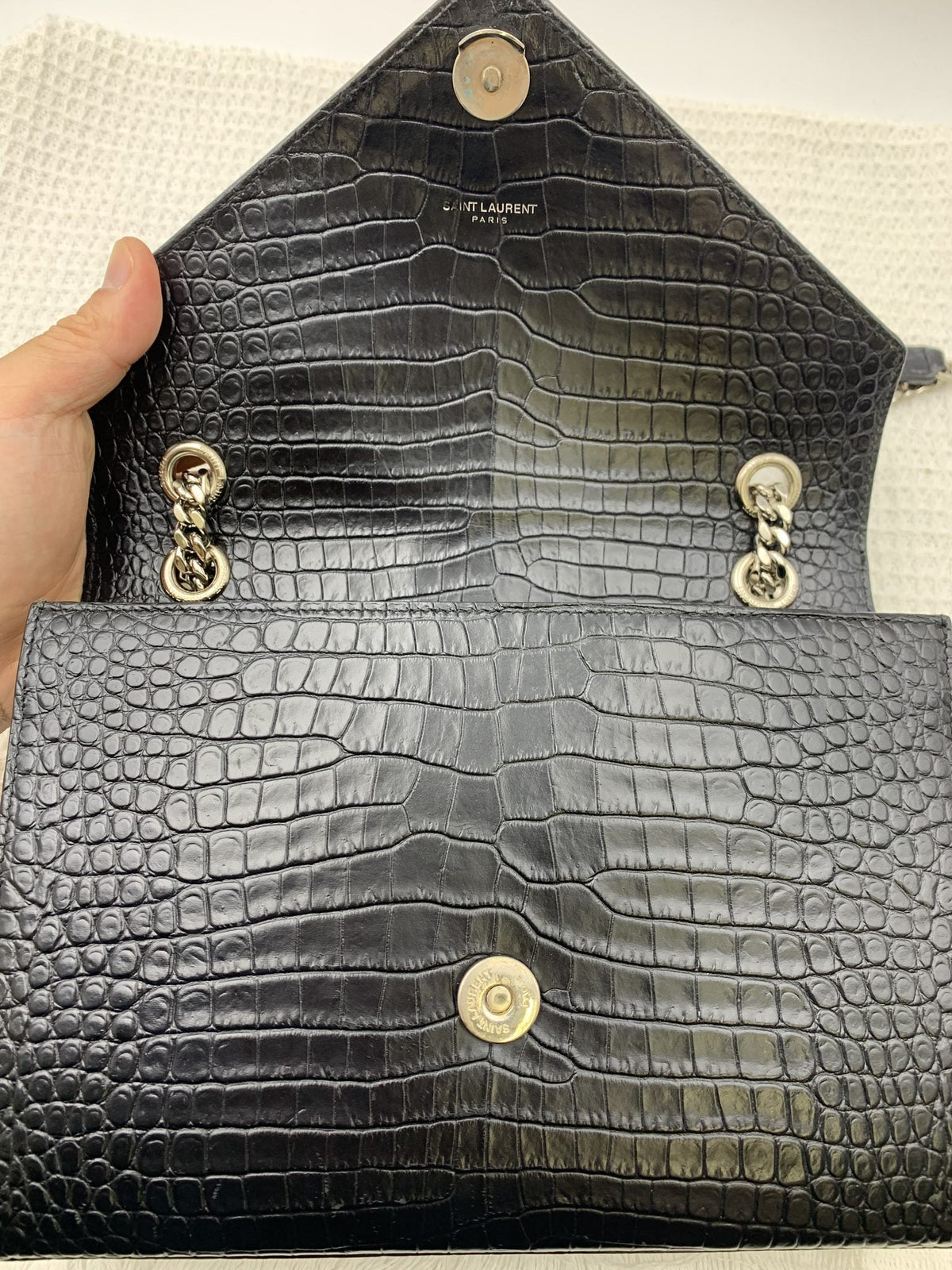 Saint Laurent Classic Monogram Envelope Satchel Crocodile Embossed Leather Large Crossbody Bag Black - view 7 - item 1200022