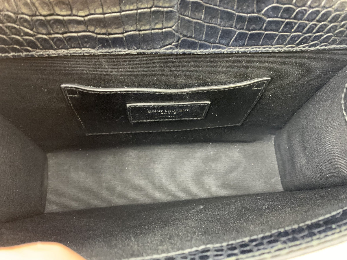 Saint Laurent Classic Monogram Envelope Satchel Crocodile Embossed Leather Large Crossbody Bag Black - view 8 - item 1200022